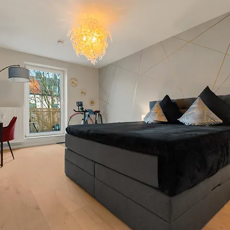 Wohlfuehl- Und Workout Mit Balkon Augsburg