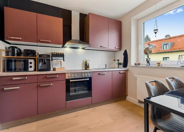 Wohlfuehl- Und Workout Mit Balkon Apartment Augsburg