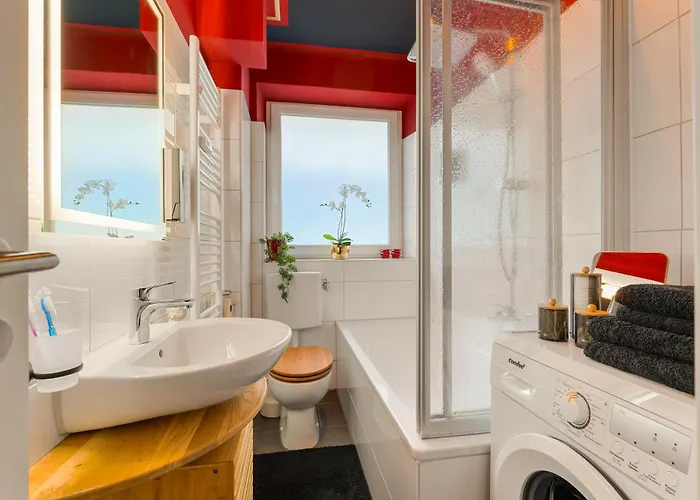 Wohlfuehl- Und Workout Mit Balkon *